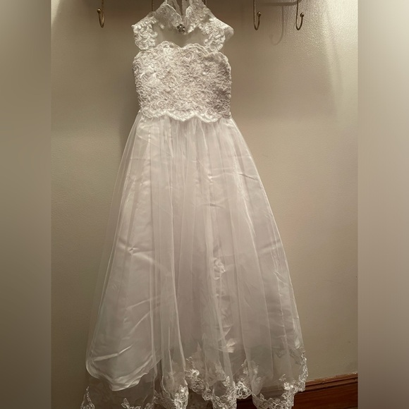 JJs House Other - JJ’S HOUSE WHITE DRESS SPECIAL OCCASION.